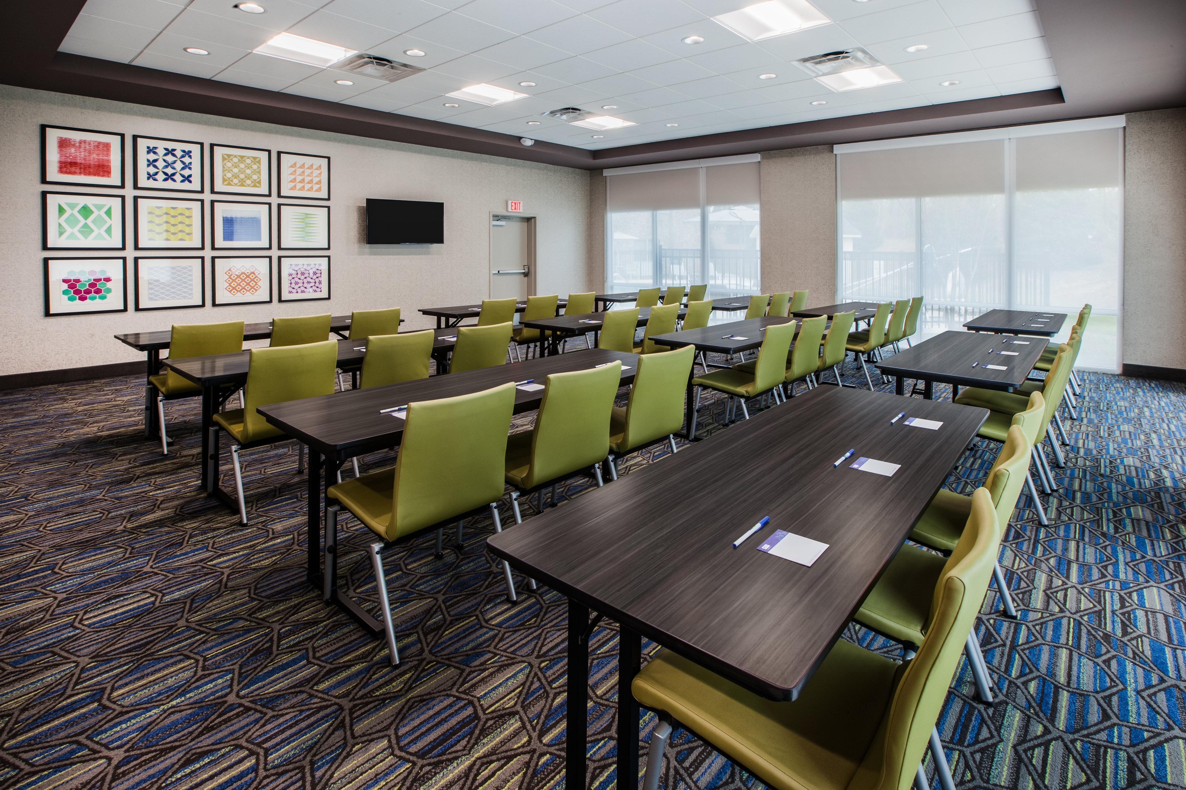 Holiday Inn Express Hotel & Suites Canton By Ihg Exterior foto
